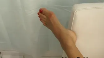 alexisgoldenxxx  First class bitch