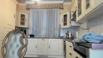 tunderose playing with her ass and pussy