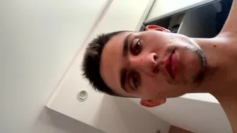 slimmmmm5 a test lady fucks sex toy