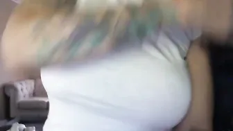 clitstanza  public throat webcam show