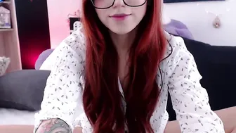 valerymont  Sperm flowed with wet pussy