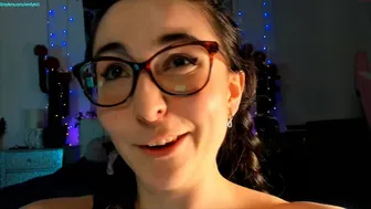 littlee33_03102021_0015_female_chaturbate_5