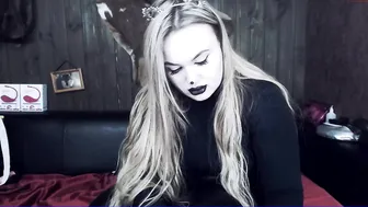 salmaroth  solo webcam fuck