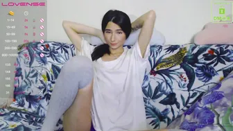 crystal_one_20092021_0348_female_chaturbate