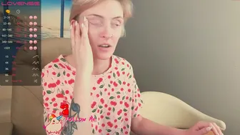 uma_ray_01102021_1224_couple_chaturbate