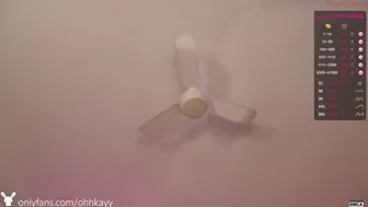 blondiekayy_14022021_0402_female_chaturbate_6