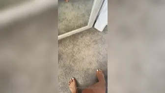 alexandramc_xoxo.18.06.2021.2138269797.Friday_is_here_and_you_know_what__Yesterday_was_nothing_but_playground_stuff_compared_to_w