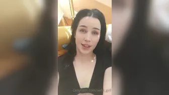 Aella Girl onlyfans 2020.08.26_5f45a0aeda161f91e0ffa_source