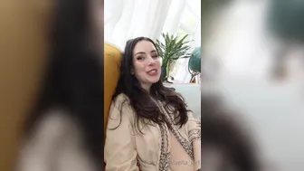 Aella Girl onlyfans 2020.06.11_5ee2935c08741bcf8b3a6_source