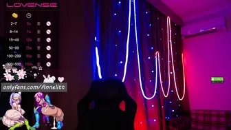 Annelitt лучшая вебкам модель