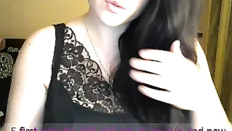tits_4_u  MFC slut dildoing her wholes