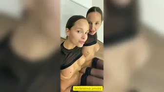 Adelalinka onlyfans Cutie kralia fucks vagina hard