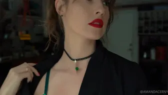 Amanda Cerny Hot female fucks pussy