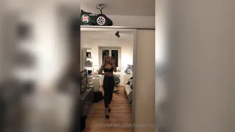 violabo23 onlyfans Mad passion gently caresses her pussy