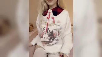 NymphetAngel onlyfans Sexy nymph excites with delicious tits