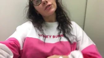 Bunnyrosex onlyfans Red-haired trash pretty jerks off pussy