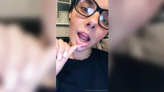 Bunnyrosex onlyfans Beautiful slut hard jerks off point