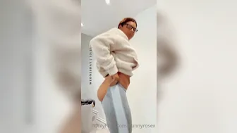 Bunnyrosex onlyfans Busty chick gets naked