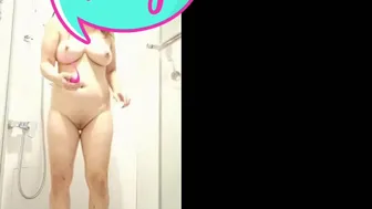 yi_mei onlyfans shows how deep a toy can be in your mouth