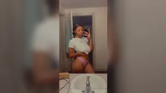 itsvanivixxx onlyfans Crazy confused caresses saggy tits