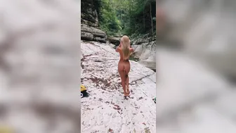 Anna Ioannova Cute confused gently fucks pussy