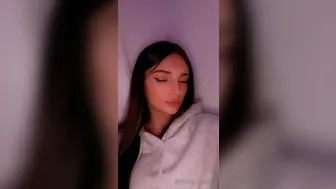 Alexis Griswold, Lexi Griswold, alexisgriswold, lexigriswold onlyfans Dark-skinned females jerk off the vagina