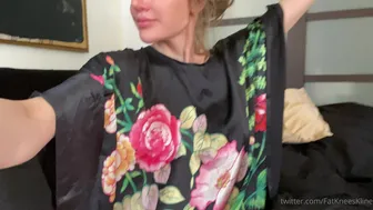 Alexis Kline, thot The delightful skin is furiously fucking both holes.