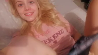 KittyCashew onlyfans Spicy bitch jerks off pussy