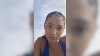 Edwina Isaacs (edwinacarlaisaac) onlyfans Gorgeous mare gently massages pussy