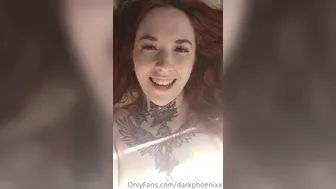 Dark Onyxx (darkonyxxx) onlyfans beautiful bitch caresses the body
