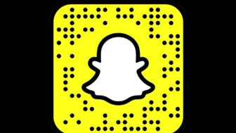 dickforlily onlyfans Alluring hottie has shaved pussy