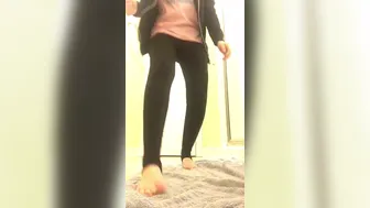 StateWins onlyfans Slender bitch fucks in the anus