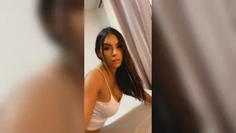 Dahyn1x aka dahyn11 onlyfans Lustful bitch chatting in fries