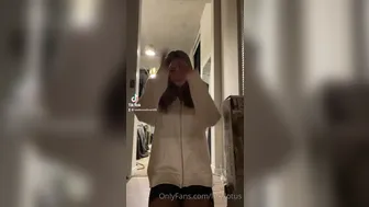 lacy lotus, lacylotus, skylarxraee onlyfans Incendiary babe masturbates with a vibrator