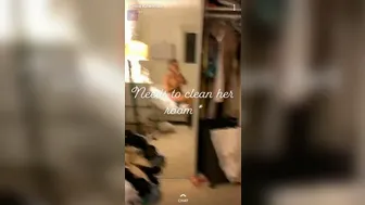 Emira Kowalska (Emira Foods) onlyfans old woman fucks herself with two toys in both holes