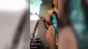 Its_Kaai Black haired passion sucks dildo