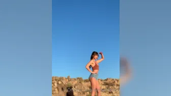 Riley Reid (rileyreidx3) onlyfans Sweetheart stealing pulls vagina