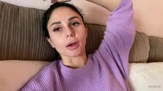 Arianamarie  onlyfans gets petting