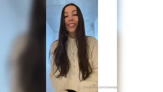 orenda  onlyfans  Texas girl playing with ice cream