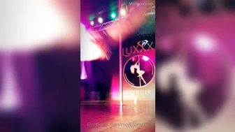 Molly Jane aka mollyjane1011  onlyfans Crazy bitch hard fingering both holes