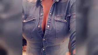 Andrea Abeli aka Misskirroyal  onlyfans  scrawny Sweet Babe Fingering