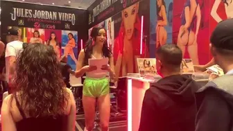 emily willis  onlyfans  scrawny Cam Model Masturbates For You