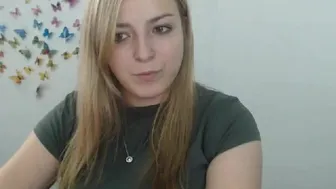 BeautyKisses onlyfans  Two amazing s fuck with one toy