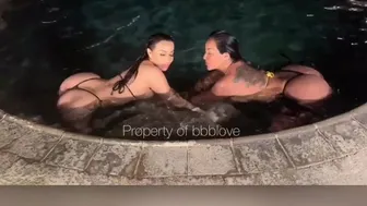 bbblovee  onlyfans Crazy bitches lick wet pink hole