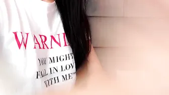 just_gia  chaturbate Penetrates in wholes