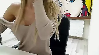 erinella  Said she had not been fucked for a long time