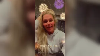 Phoenix Marie aka phoenixmarie onlyfans Experienced Beads / Boasts Tits