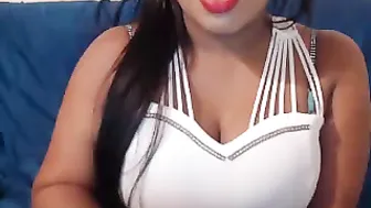 zoeny  ride it till she cums