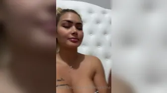 Michellen Cristina onlyfans Charming babe shows off beautiful sissy