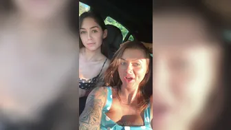 Dakota James onlyfans Crazy Babe cums from delight